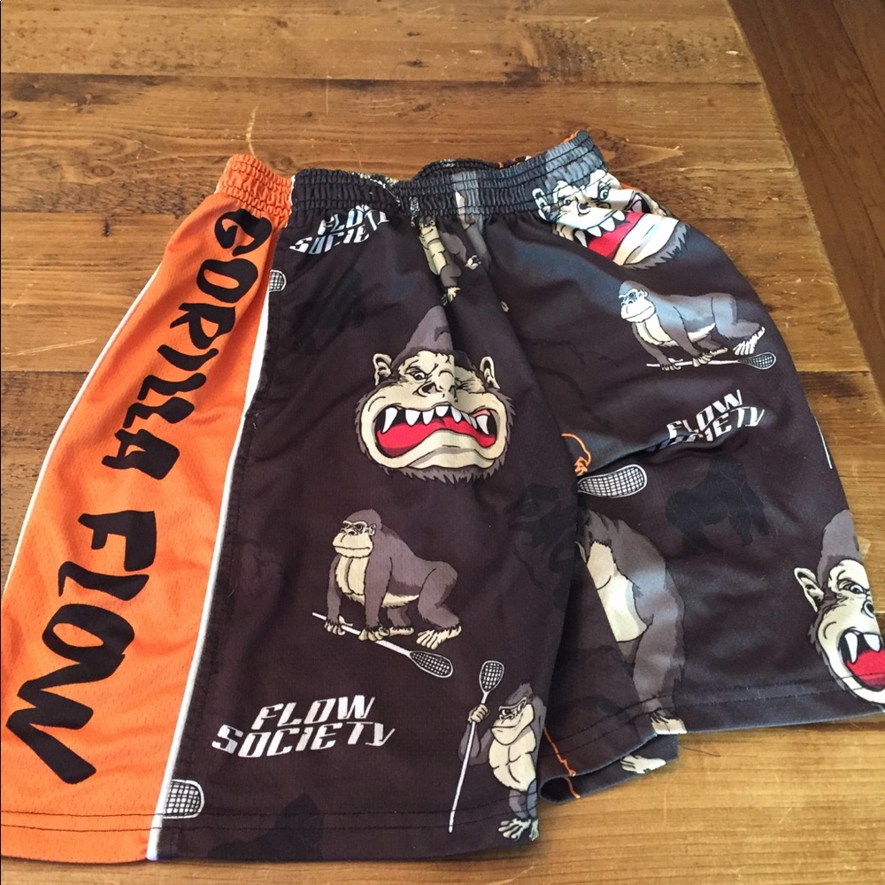 Flow shorts